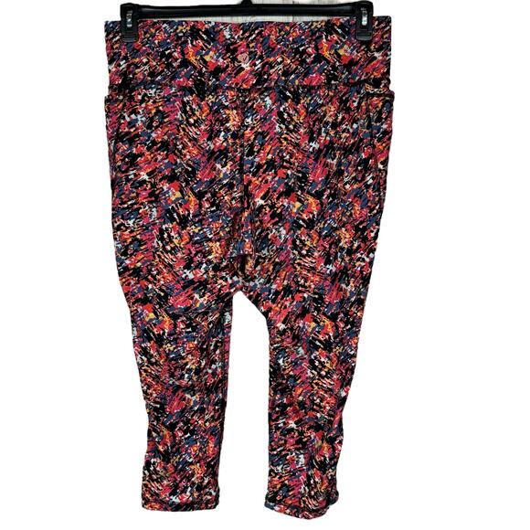 LIVI SZ 18/20 Capris Leggings Wicking Abstract Ladder Cutouts Stretch Pockets - Picture 5 of 10